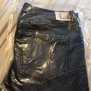 Charlotte Russe Refuge skin tight jeans